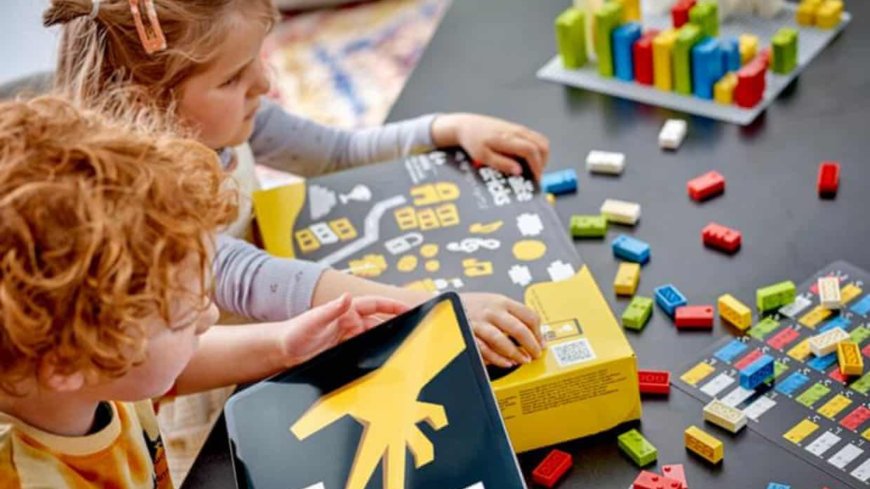 Lego začne predávať stavebnice s braillovým písmom pre nevidiacich